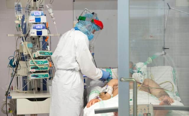 Se reduce el número de hospitalizados por COVID-19 en Castilla-La Mancha