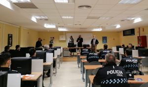 El Gobierno regional forma junto a la Dirección General de Tráfico a 20 policías locales para utilizar radares de velocidad