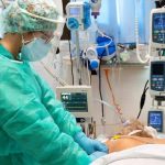 La reducción de hospitalizados en UCI por COVID-19 se reduce a niveles de primeros días de abril en Castilla-La Mancha