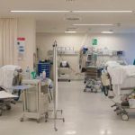 Menos de un centenar de hospitalizados por COVID-19 en cama convencional en Castilla-La Mancha