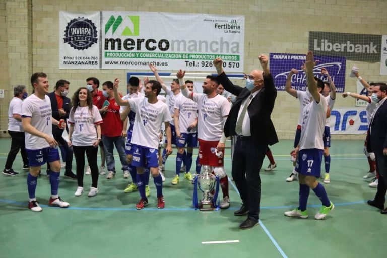 Ascenso del Manzanares FS asciende a la  1ª División en el Pabellón «Antonio Caba»