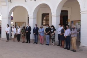 Manzanares condenó la violencia machista en la concentración silenciosa de ayer convocada por FEMP