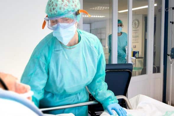 Estabilidad de hospitalizados por COVID en Castilla-La Mancha y sólo 1 fallecido durante el fin de semana