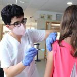 Castilla-La Mancha registra un 35 por ciento menos de casos por infección de COVID que la semana pasada