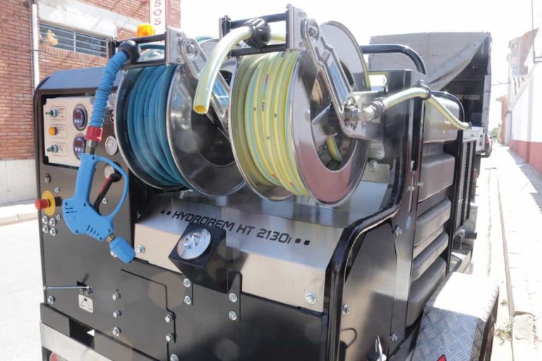 Adquirida una hidrolimpiadora para la limpieza de la vía pública de Manzanares