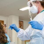 Castilla-La Mancha vuelve a reducir los casos COVID detectados durante el fin de semana respecto al anterior