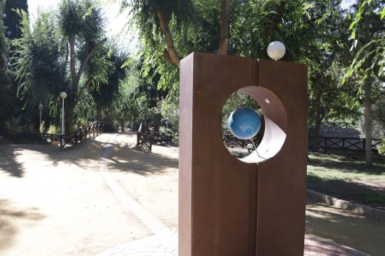 Rehabilitado el Paseo del Sistema Solar del Parque “Julián Gómez-Cambronero” de  Manzanares