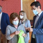 14 trabajadoras que se incorporan a programa “Colegio Seguro” reciben saludo del presidente de la Diputación de Ciudad Real