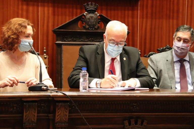 Firmado el protocolo local contra la violencia de género en Manzanares