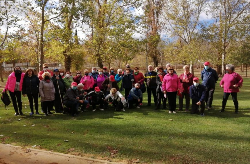 El programa Rutas Senderistas del Gobierno regional llegará a más de 1000 personas mayores en Ciudad Real
