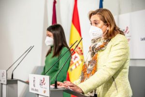 El Gobierno regional ayuda a ayuntamientos a adecuar las instalaciones deportivas donde juegan equipos que han subido a categoría nacional