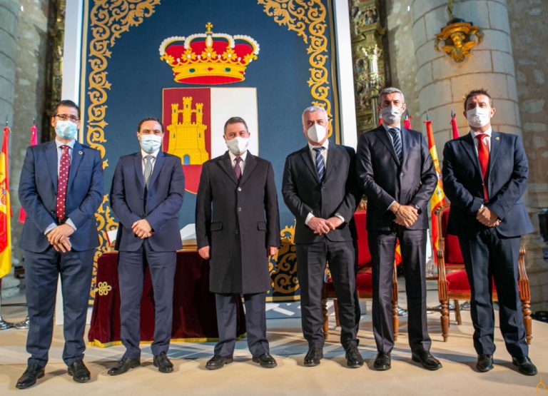 Acto de aniversario de la Constitución Española y del  aniversario del Estatuto de Autonomía contó con la presencia de JM Caballero