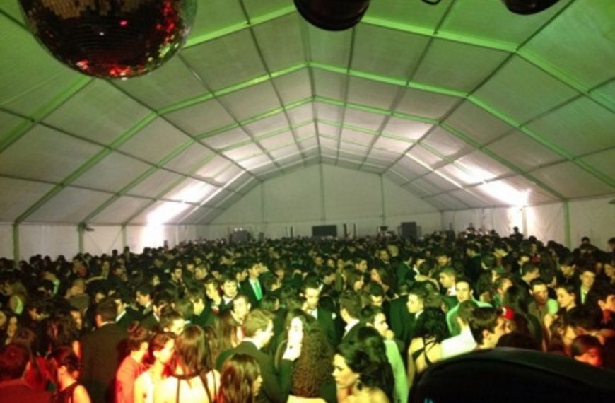 Suspendidas las fiestas de Nochebuena, Navidad, Nochevieja y Año Nuevo que se realizarían en la carpa de Manzanares