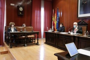 Aprobada la prórroga del contrato a EYSA que continuará gestionando la zona azul de Manzanares