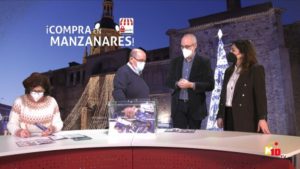 Realizado el sorteo público de más de treinta regalos de la campaña ‘En estas Navidades, ¡compra en Manzanares!’