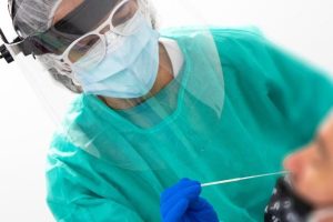 Castilla-La Mancha registra el fin de semana con menos casos de COVID en lo que llevamos de año