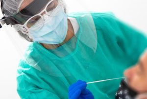 Continúa descendiendo el número de casos y pacientes hospitalizados por Covid-19 en Castilla-La Mancha