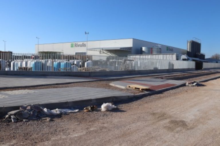 Adjudicadas la segunda y tercera fases del polígono del Sector 5 de Manzanares por 1.978.360 euros