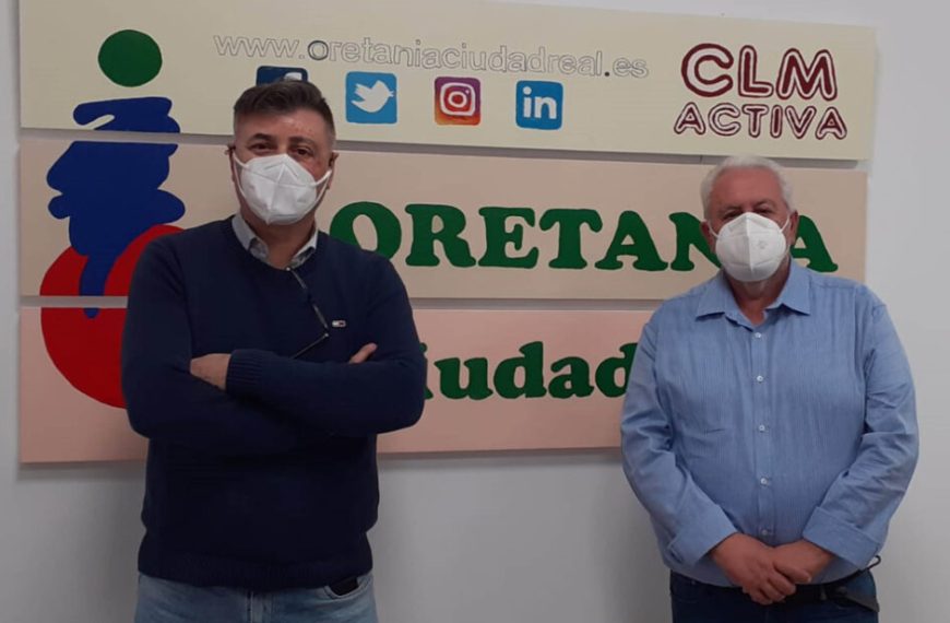 Presentación de “Laberintos y ratones, marcados por una meta” en Almodóvar del Campo, arranque de FELIPA ’22 por Oretania Cuidad Real