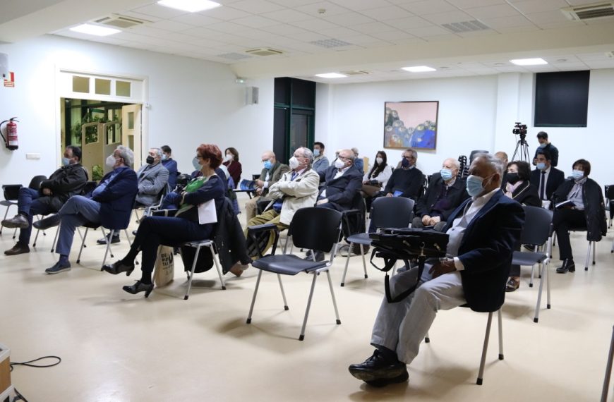 Presentada la revista ‘Raíz y Rama’ que en su último número rinde homenaje a la isla de La Palma