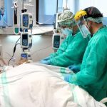 Castilla-La Mancha registró 831 casos por infección de COVID del 11 al 17 de abril en personas mayores de 60 años