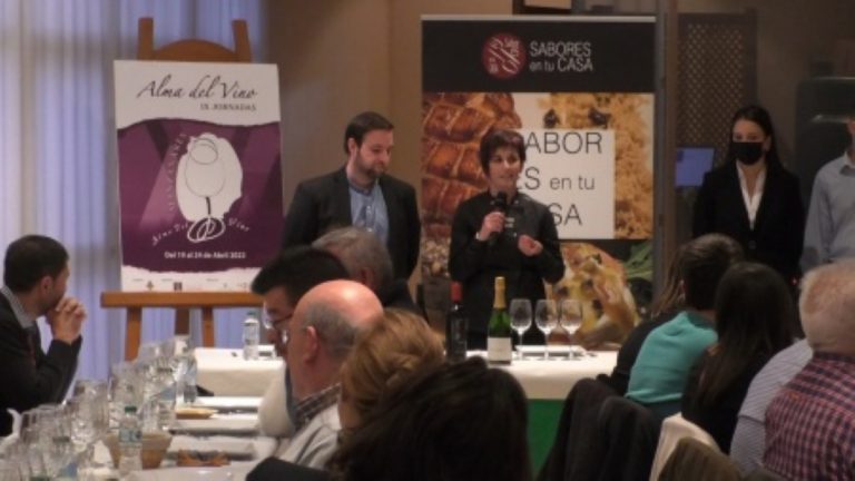 Experiencia multisensorial ‘Gastrovino’ con la chef Mayte Jiménez y el enólogo José Manuel Romero en ‘Alma del vino’ 2022 en Manzanares