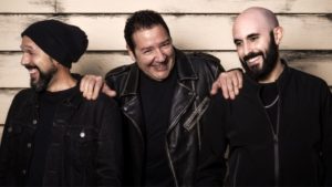 Concierto gratuito de Revólver este sábado 7 de mayo a las 22:30 horas  en la plaza de la Constitución de Manzanares