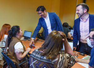 Dinamizadores de los 520 puntos de inclusión digital establecidos en el territorio ciudadrealeño reciben formación en robótica