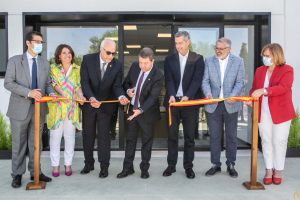 Caballero ha inaugurado las instalaciones de Rivulis Irrigation en el Polígono Industrial de Manzanares
