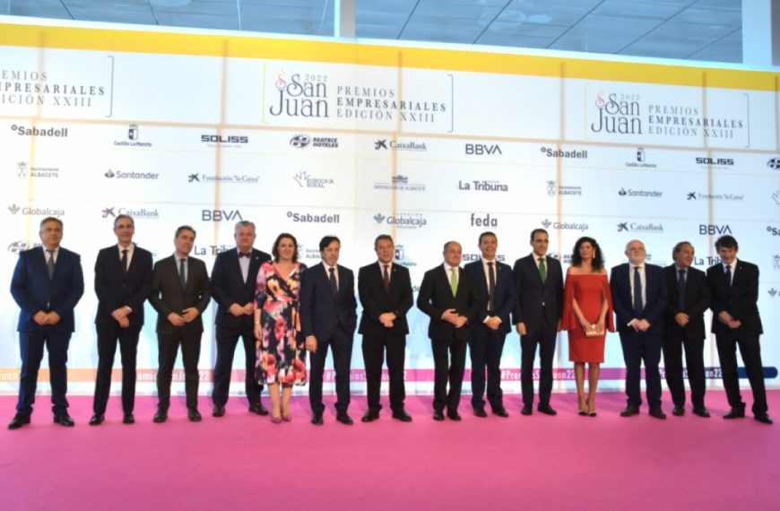 Gala de los XXIII Premios Empresariales San Juan de la Confederación de Empresarios de Albacete con la presencia de Santi Cabañero