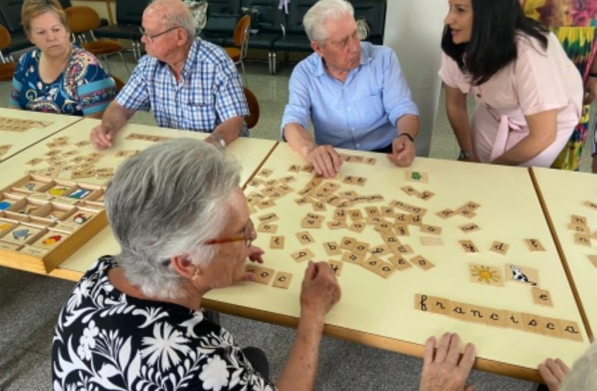 ‘Aula de mayores’ el nuevo programa del ayuntamiento de Manzanares para personas mayores no reconocidas por el SEPAP