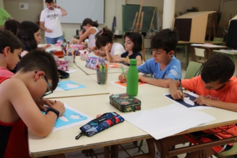 El 1 de agosto comienza la 2ª etapa de la Escuela de Verano de la UP de Manzanares y aún quedan plazas vacantes