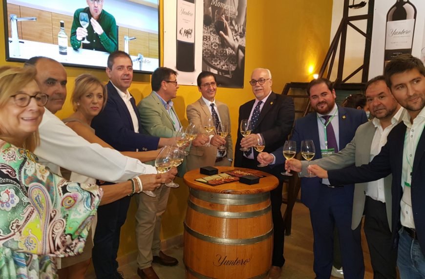 Caballero considera que Fercam «está en condiciones de convertirse en la primera y principal feria del sector del campo de España”