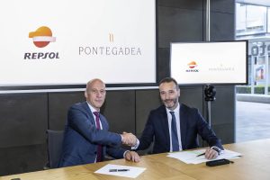 La sociedad Pontegadea de Amancio Ortega invierte 27 millones de euros para hacerse con el 49% del complejo fotovoltaico Kappa de Repsol en Manzanares,