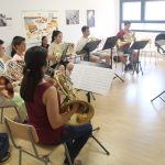110 alumnas y alumnos de toda España han recibido clases individuales y grupales en la nueva Escuela de Música Municipal de Manzanares