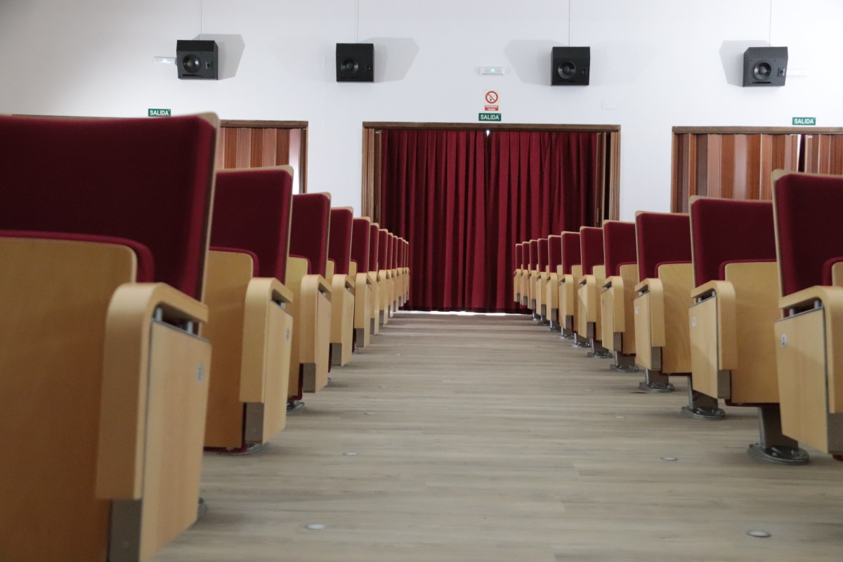 Realizadas renovaciones en la Casa de Cultura de Manzanares con inversión de más de 100.000 euros de fondos municipales y de la Diputación de Ciudad Real