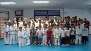 La escuela deportiva municipal de judo y jiu-jitsu y del Club de Judo Manzanares inauguró su temporada 2022-23