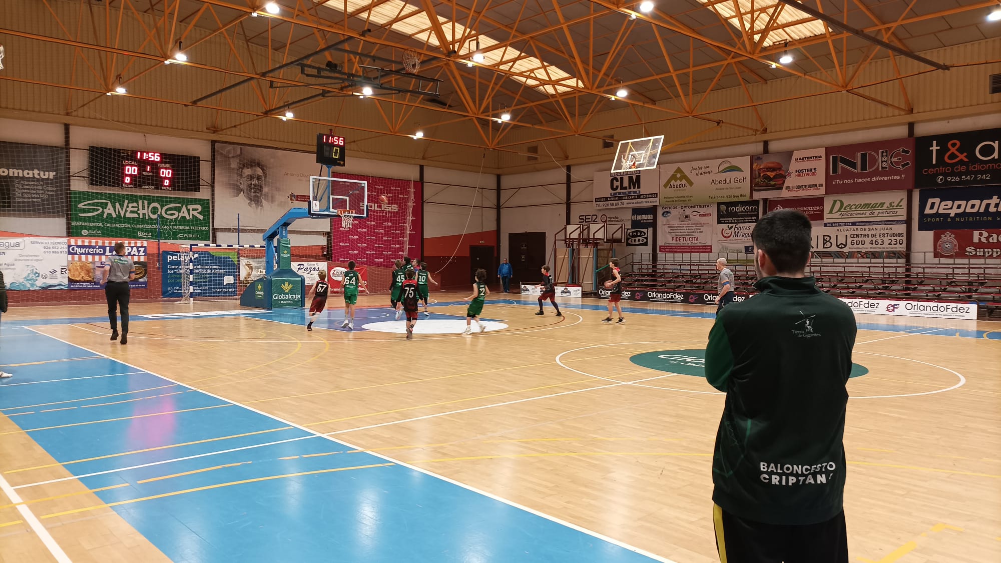 Victoria importante del Movialsa /Baloncesto Criptana en un final agónico ante el Villarrobledo