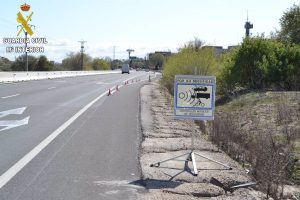 Investigado un hombre que circulaba a 225 km/h por una autovía limitada a 120 en la provincia de Cuenca