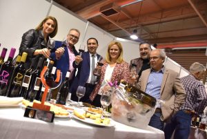 Premiación de los ganadores  del XXVIII Concurso de Vinos de Cuenca ayer en el recinto ferial de La Hípica