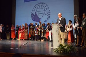 La gala solidaria de Manos Unidas se celebró el 25 de febrero en Manzanares con el lema ‘Frenar la desigualdad está en tus manos’