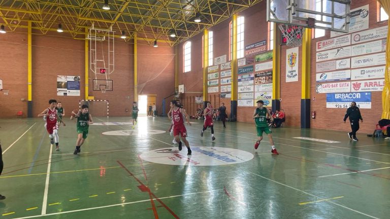 El Movialsa Baloncesto Criptana no encontró el camino del aro ante el CB Ciudad Real que fue más efectivo