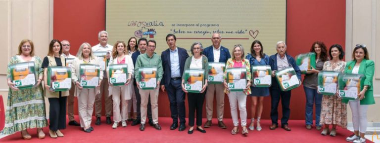 Dotarán de desfibriladores a los  centros ocupacionales y  especiales de empleo integrados en Laborvalía