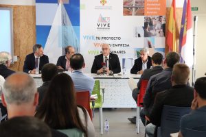 Aempoman y Sfera One presentaron proyecto para ahorrar entre un 40 y un 60% en el precio del kilovatio del consumo eléctrico de los negocios del polígono de Manzanares