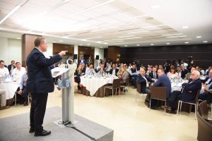 Page propone ley para garantizar el abastecimiento energético en expansión de C-LM.