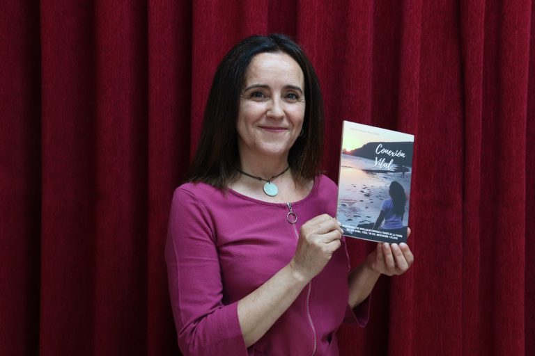 María José Rodríguez-Brusco presentó su libro ‘Conexión vital’ en la Casa de Cultura de Manzanares
