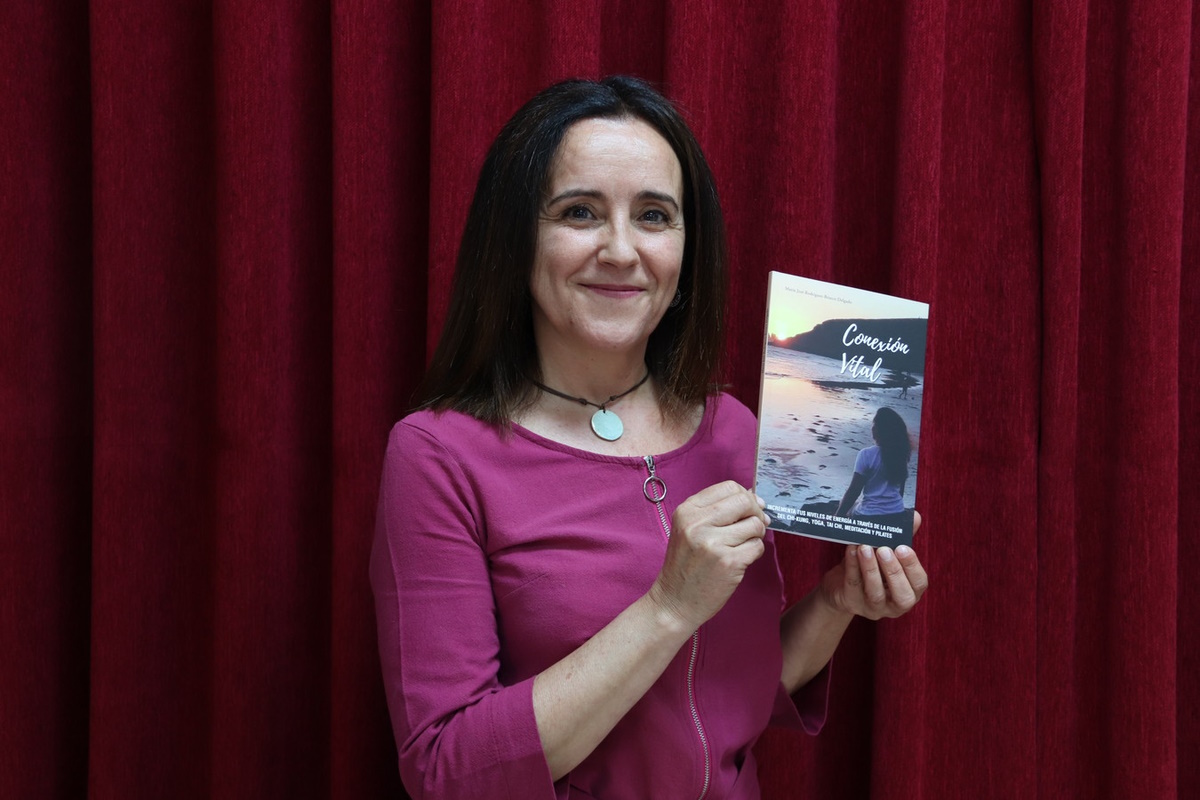María José Rodríguez-Brusco presentó su libro ‘Conexión vital’ en la Casa de Cultura de Manzanares