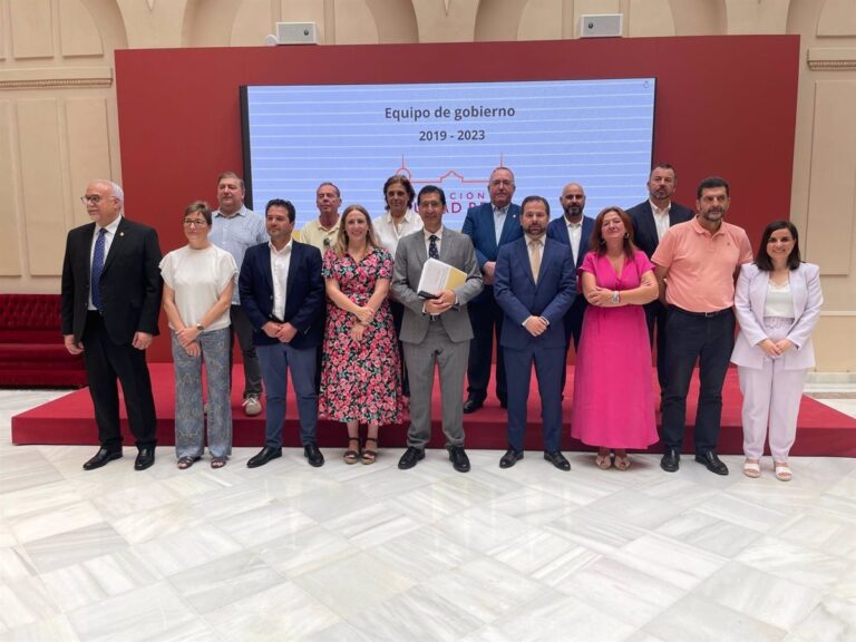 Preocupación del caballero ante los posibles obstáculos del pacto PP-Vox en la Diputación para la exhumación de fosas comunes Preocupación del caballero ante los posibles obstáculos del pacto PP-Vox en la Diputación para la exhumación de fosas comunes