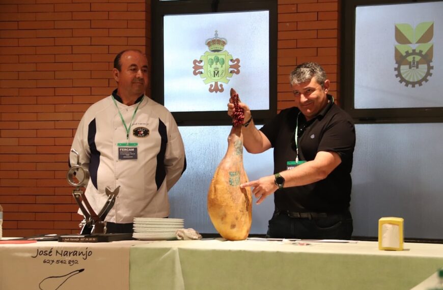 Sesiones de corte y cata de jamón en Fercam 2023 este sábado y domingo en el pabellón de muestras de Manzanares