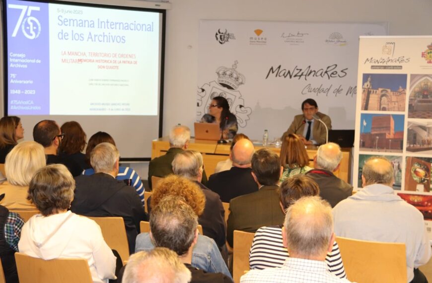 Celebrada la conferencia “La Mancha, territorio de Órdenes Militares. Memoria histórica de la patria de Don Quijote” en Manzanares